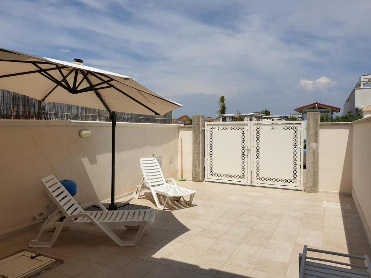 Casa In Spiaggia, Wi-Fi, Fino A Sette Ospiti Torre Lapillo Eksteriør billede